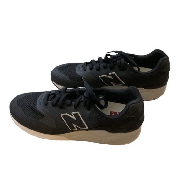NWOB NEW BALANCE 999 Re-engineered Black Sneakers (Mens 8/ Womens 9.5 - 10) - Picture 5 of 7